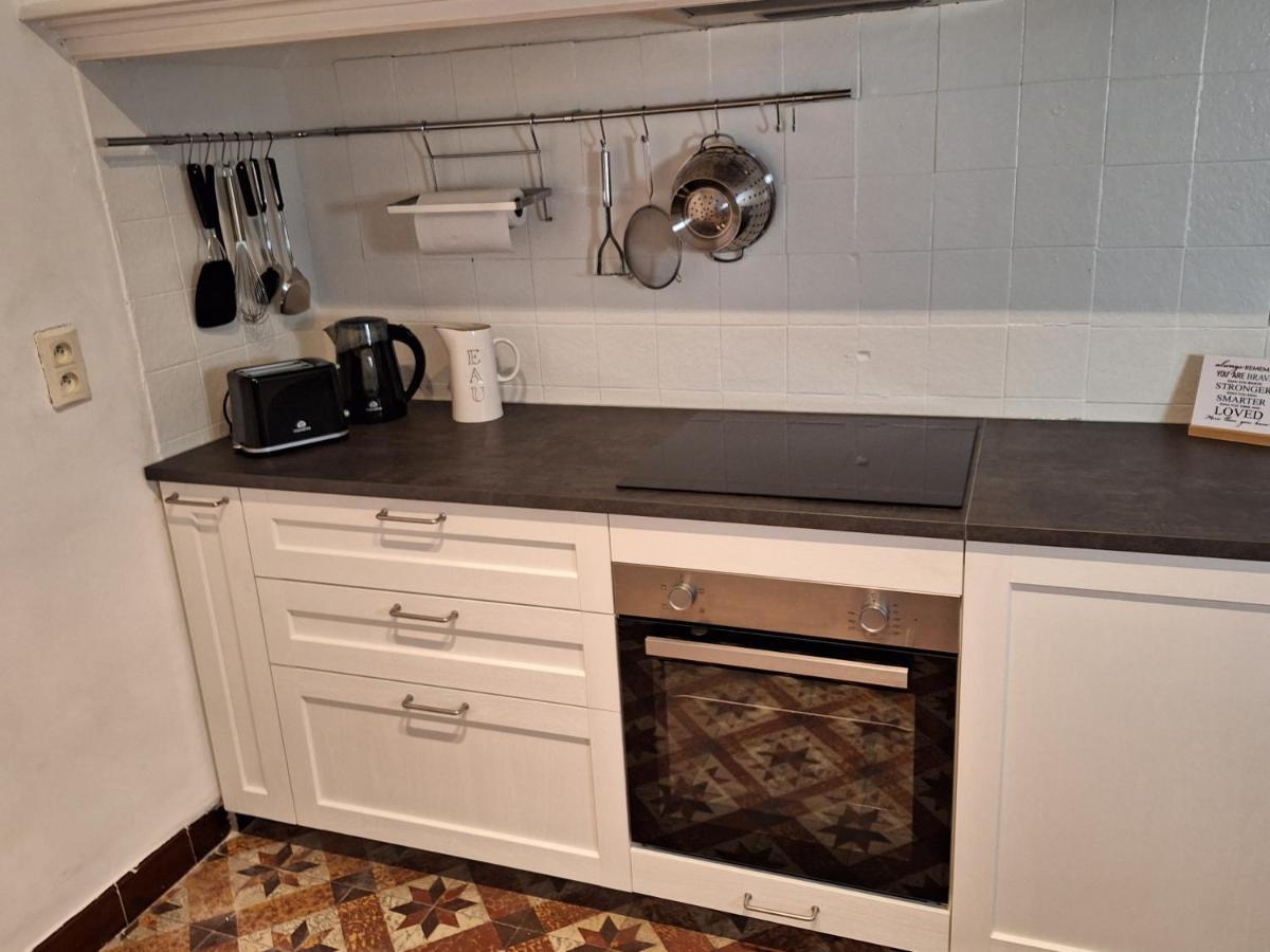 Self Contained City Apartment Perpignan Bagian luar foto