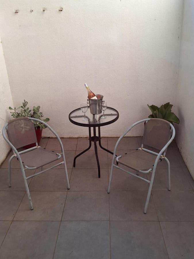 Self Contained City Apartment Perpignan Bagian luar foto